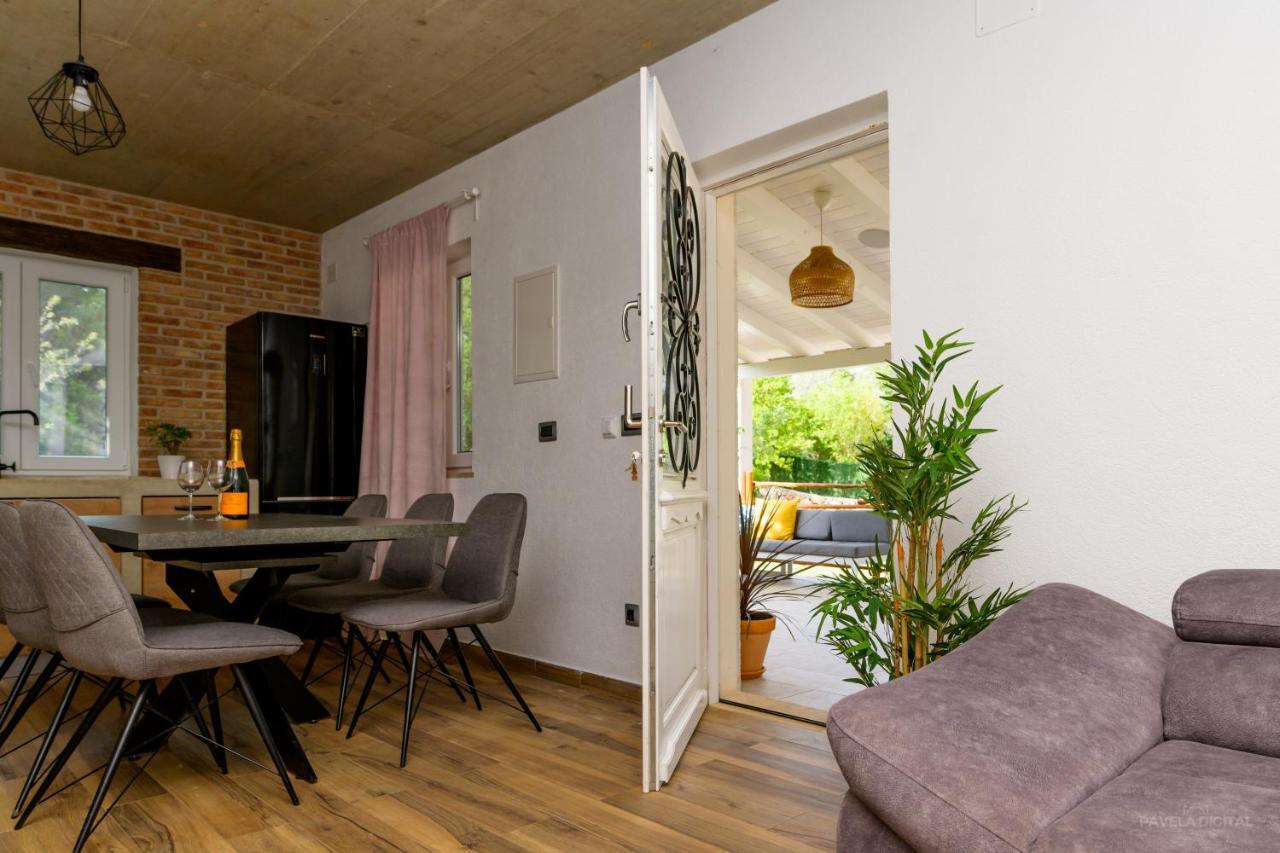 Stone House Magali Villa Sveti Jakov Eksteriør bilde